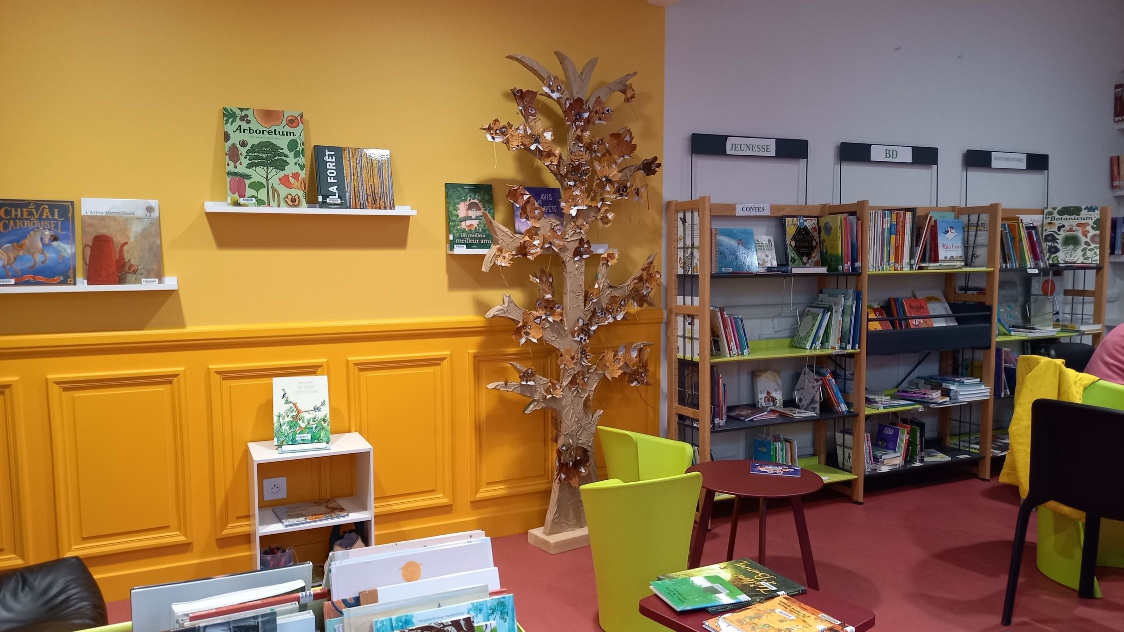 Intérieur de la bibliothèque