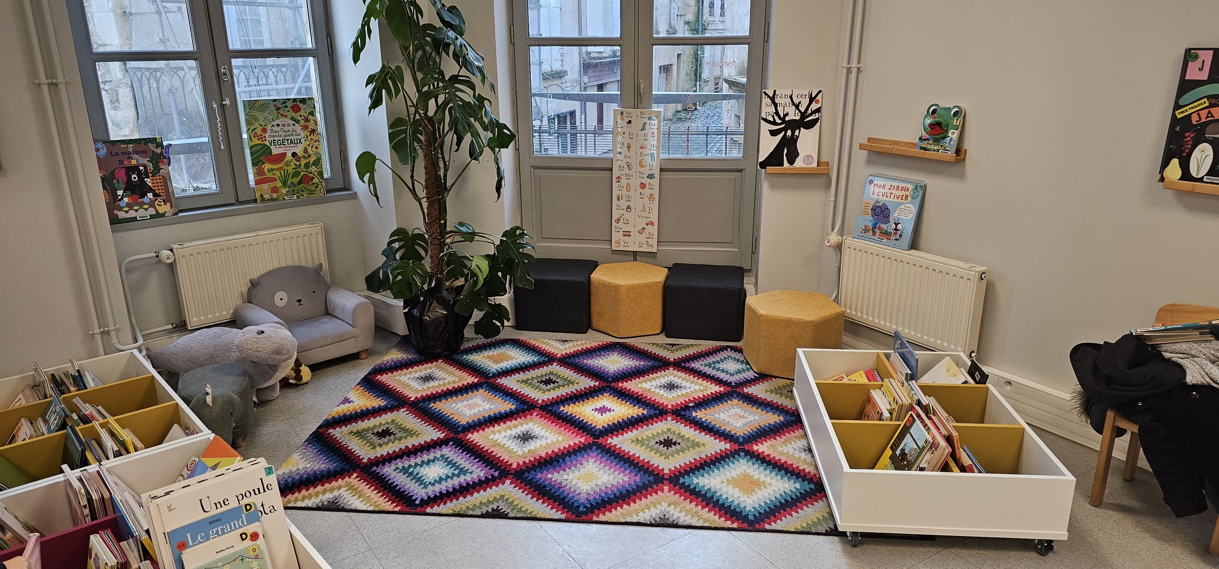 Espace jeunesse